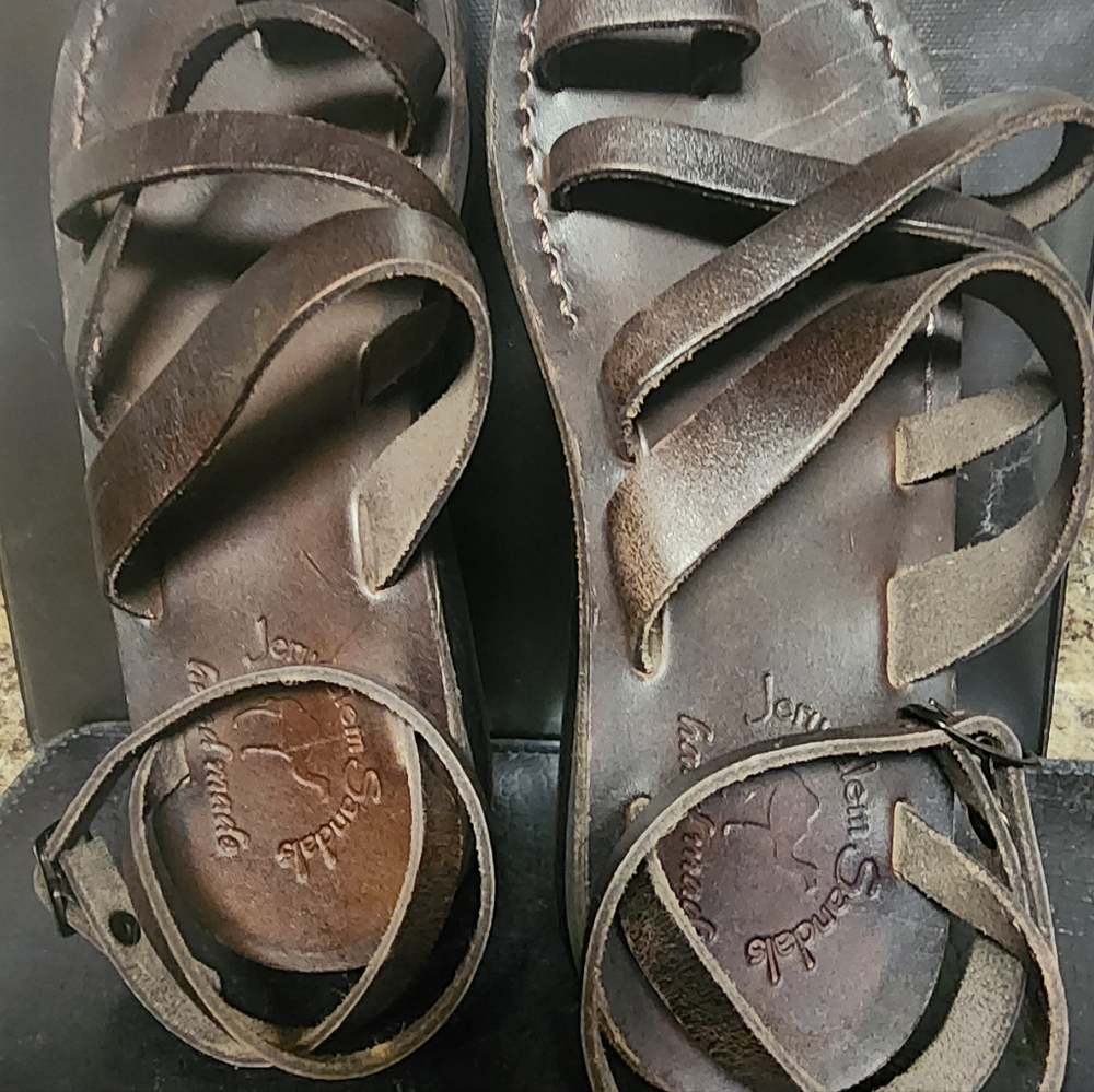 Handmade Leather Jerusalem Sandals - Picture 8 of 10